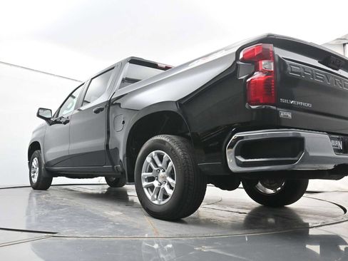 Used 2025 Chevrolet Silverado 1500 LT image 14