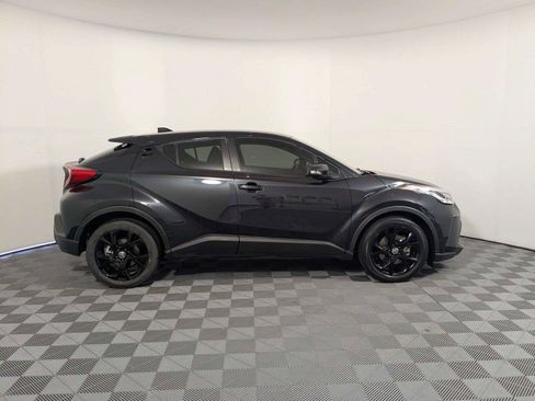 Used 2022 Toyota C-HR Nightshade FWD image 5