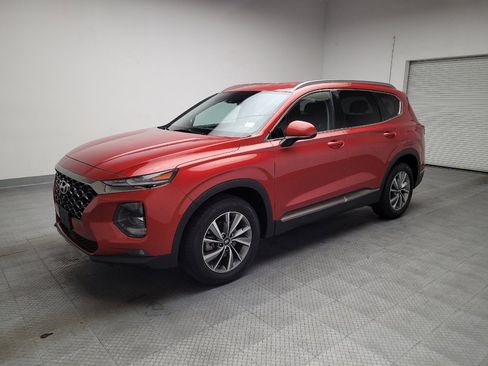 Used 2019 Hyundai Santa Fe SEL FWD image 2