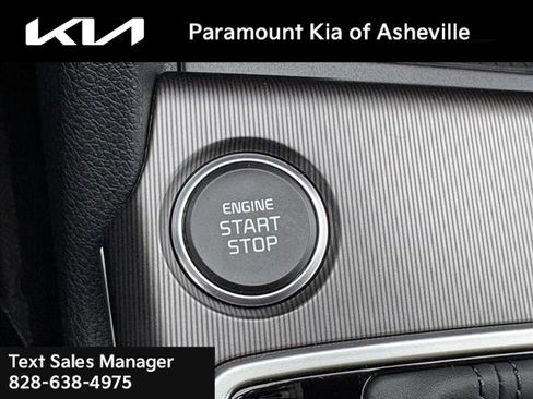 New 2026 Kia Sportage EX image 13