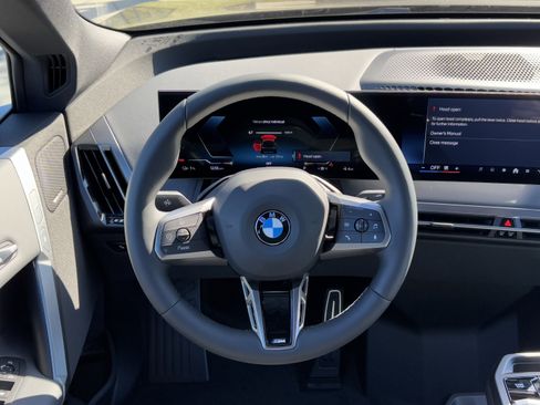 Used 2026 BMW iX xDrive45 image 18