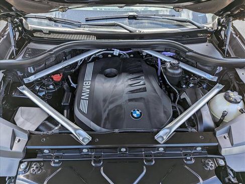 Used 2024 BMW X5 sDrive40i image 25