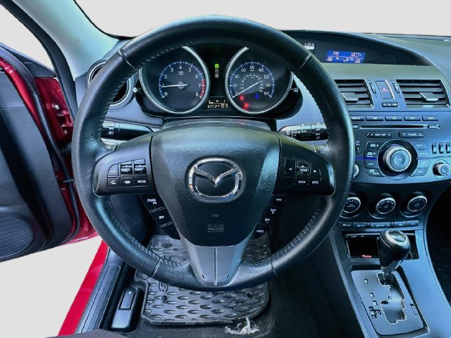 Used 2013 MAZDA MAZDA3 i Touring FWD image 12
