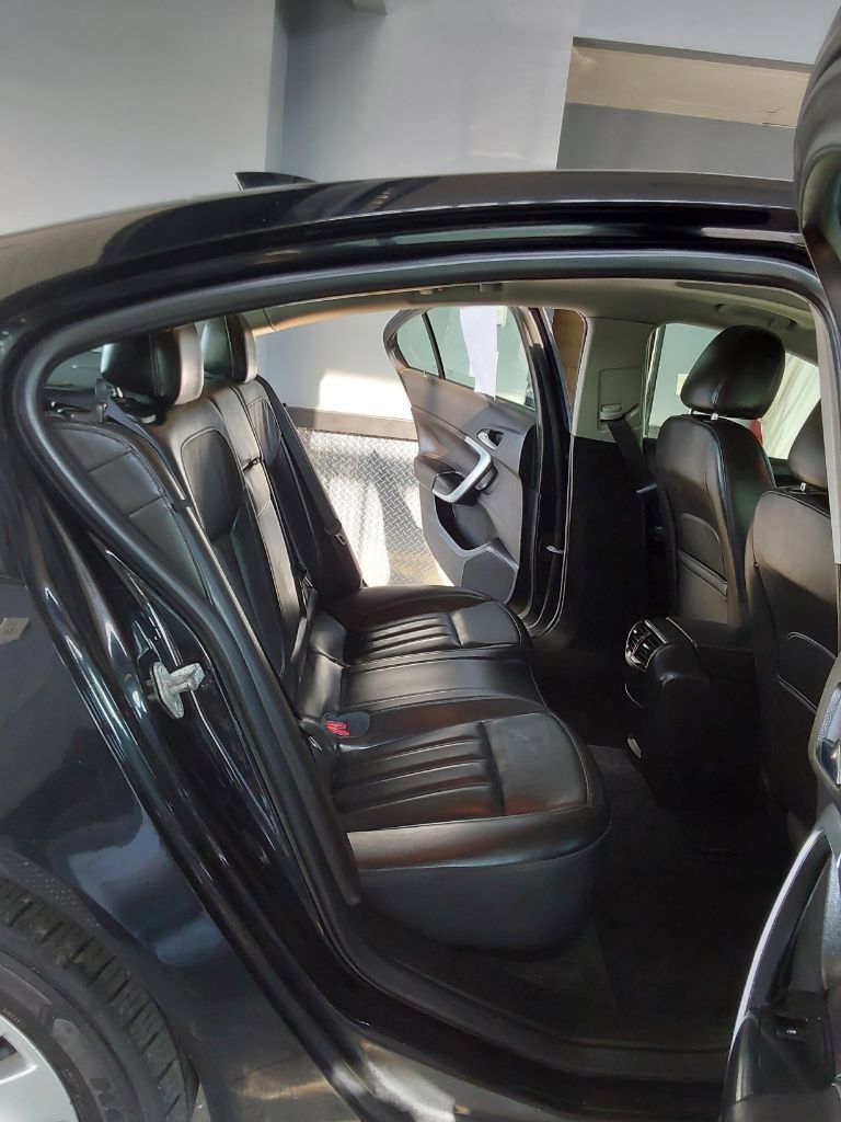 Used 2015 Buick Regal FWD image 20