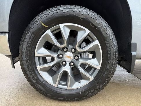 New 2026 Chevrolet Silverado 1500 LT AWD/4WD image 11