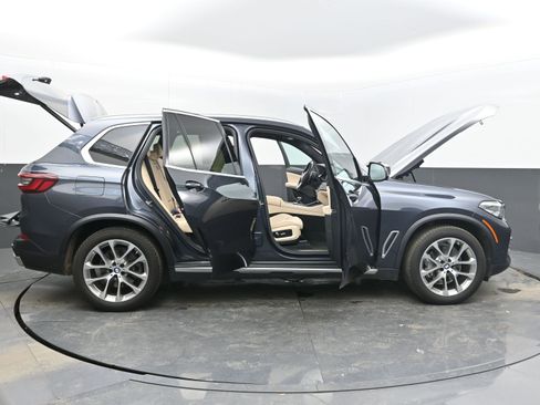 Used 2022 BMW X5 xDrive40i image 48