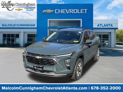 New 2025 Chevrolet Trax LT w/ Driver Confidence Package