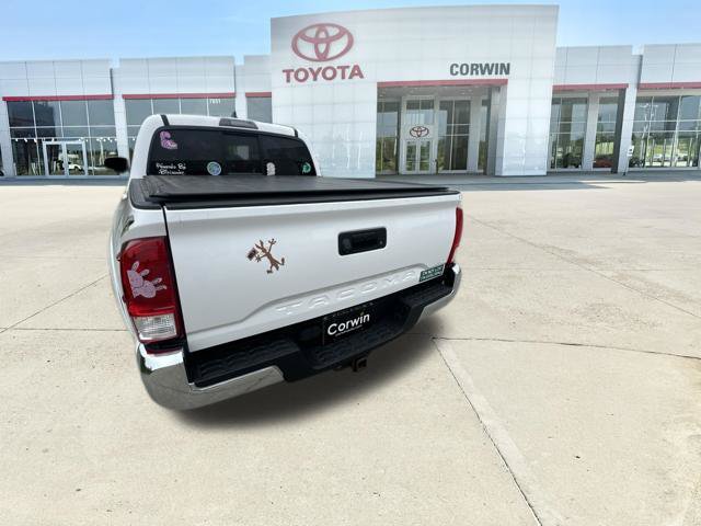 Used 2017 Toyota Tacoma SR5 w/ Tow Package AWD/4WD image 36