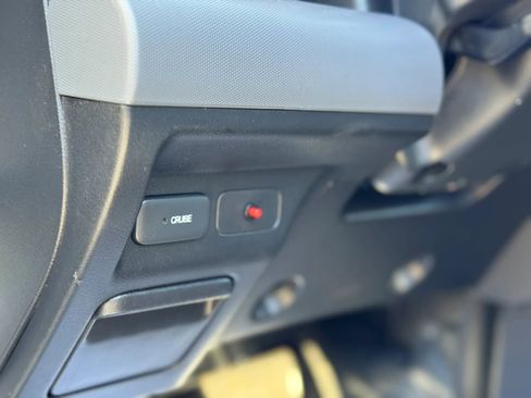 Used 2005 Honda Element EX image 25