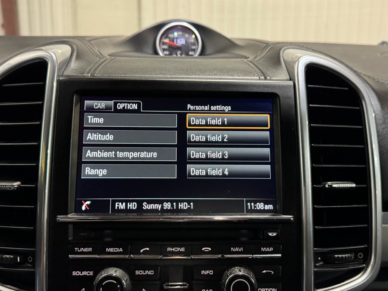 Used 2014 Porsche Cayenne GTS AWD/4WD image 48