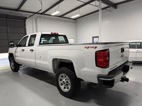Used 2015 Chevrolet Silverado 3500 W/T w/ Snow Plow Prep Package image 6