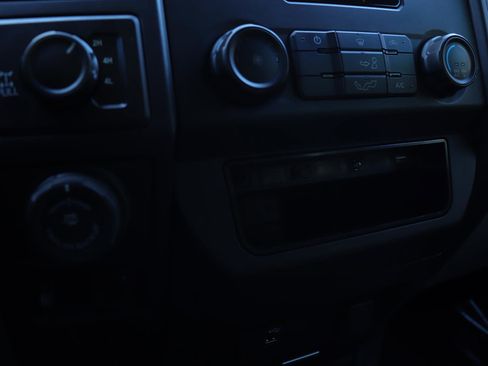 Used 2018 Ford F150 XL w/ Equipment Group 101A Mid image 27