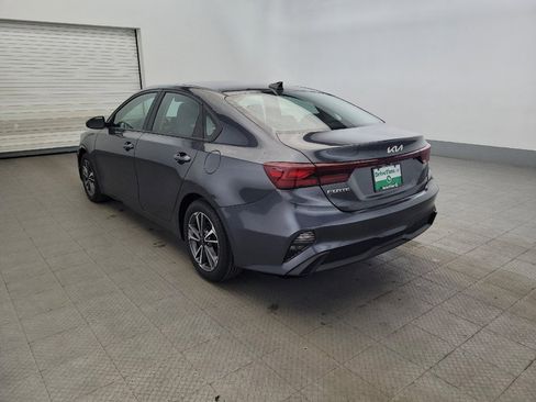 Used 2023 Kia Forte LXS FWD image 5