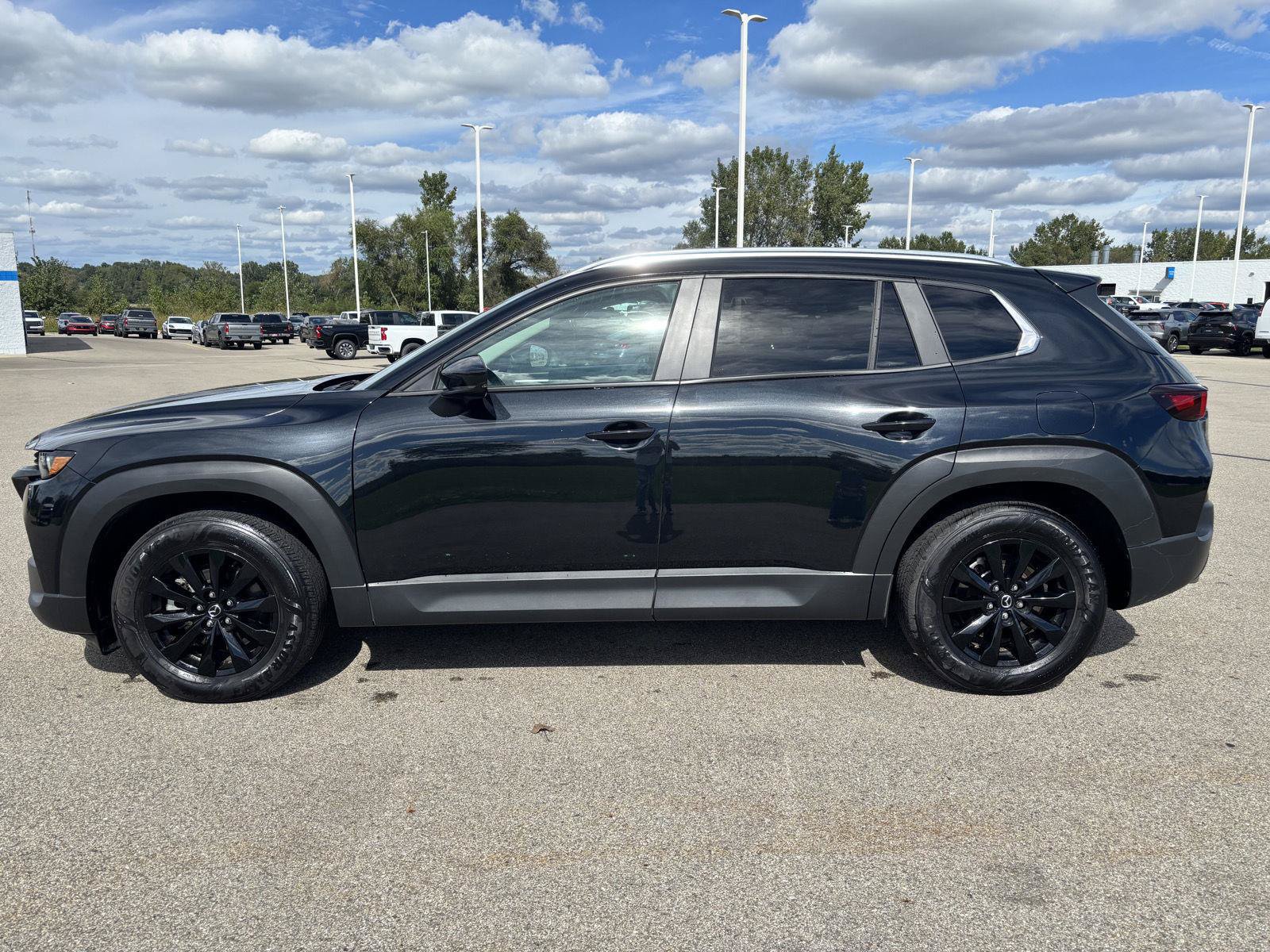 Used 2025 MAZDA CX-50 AWD 2.5 S w/ Premium Package image 2