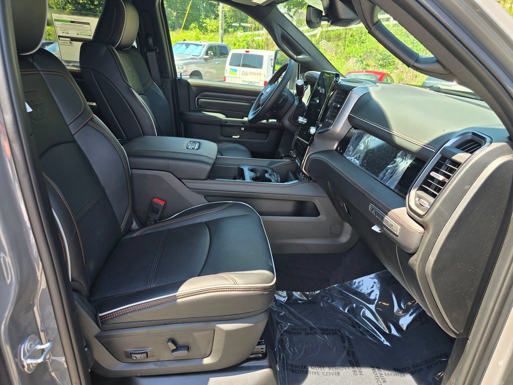 New 2026 RAM 2500 Rebel w/ Rebel Level 2 Equipment Group AWD/4WD image 26