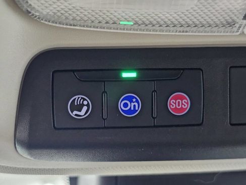 Certified 2024 Buick Encore GX Sport Touring AWD/4WD image 21
