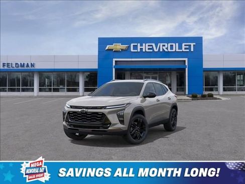 New 2026 Chevrolet Trax ACTIV w/ Sunroof Package FWD image 8