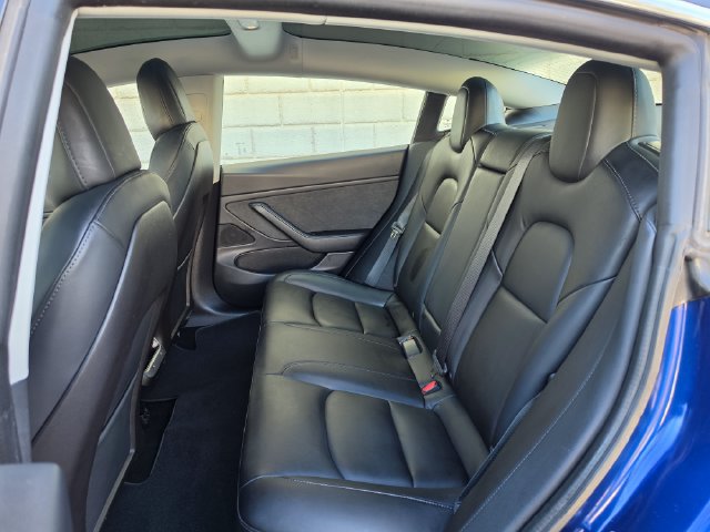 Used 2020 Tesla Model 3 Performance AWD/4WD image 25