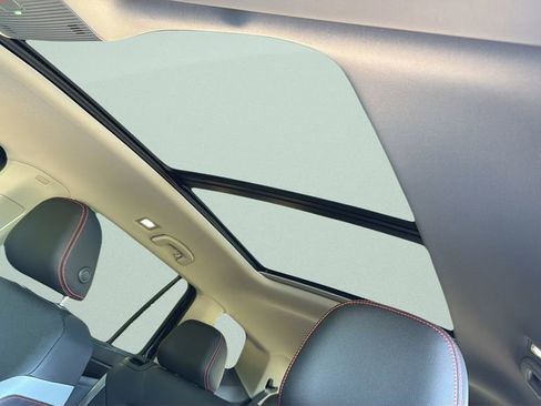 New 2026 Volkswagen Atlas Peak Edition AWD/4WD image 16