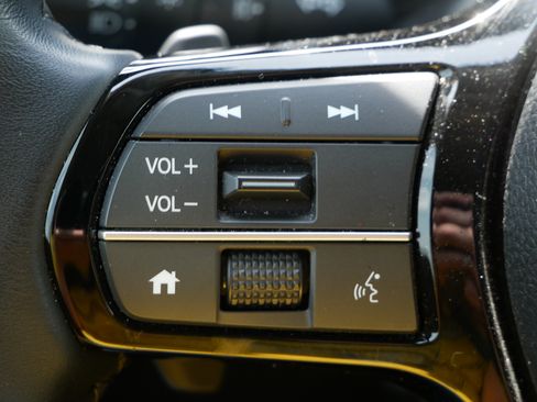Used 2023 Honda Pilot EX-L image 27