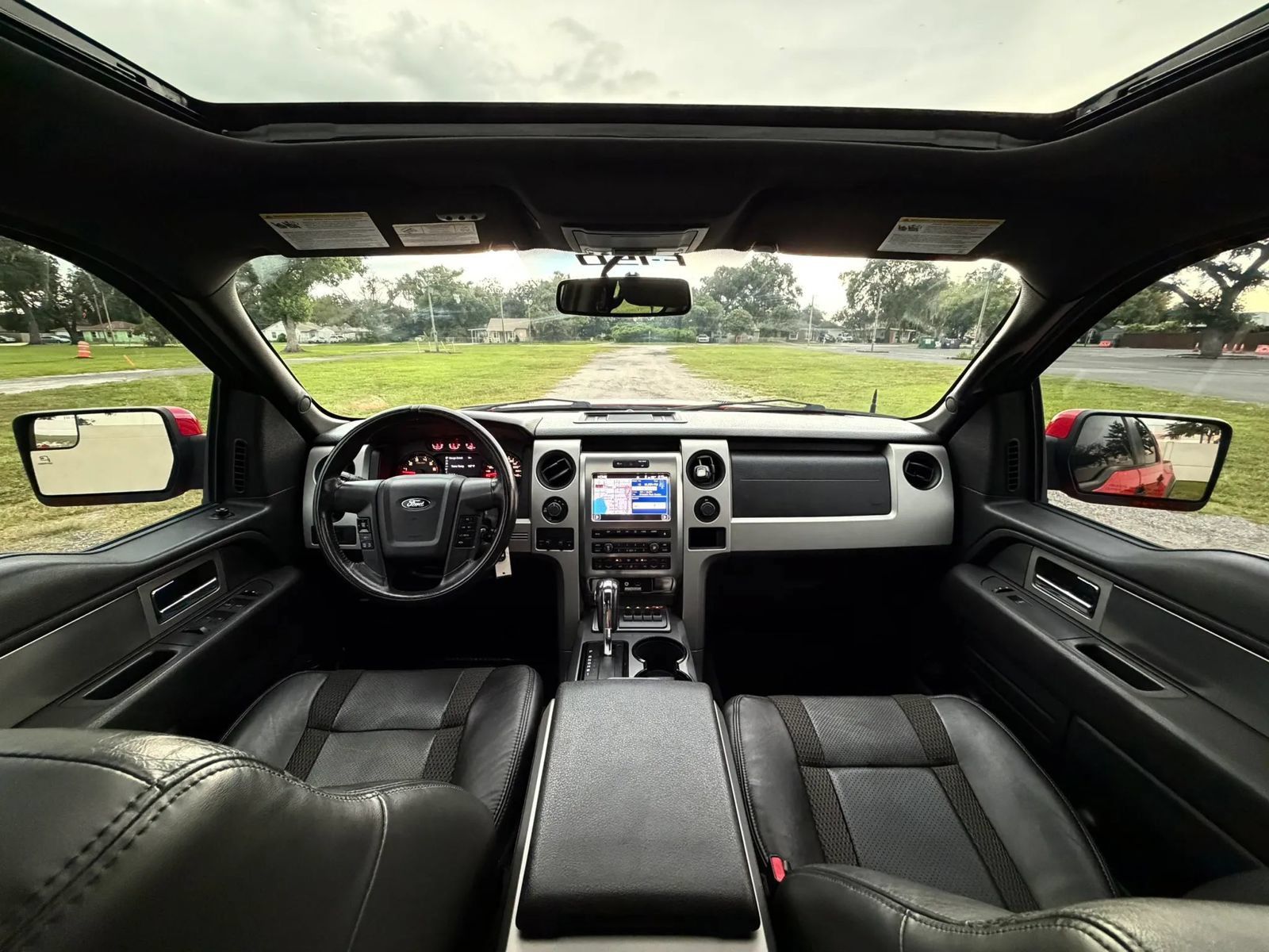 Used 2012 Ford F150 Raptor w/ SVT Exterior Graphics Pkg AWD/4WD image 10