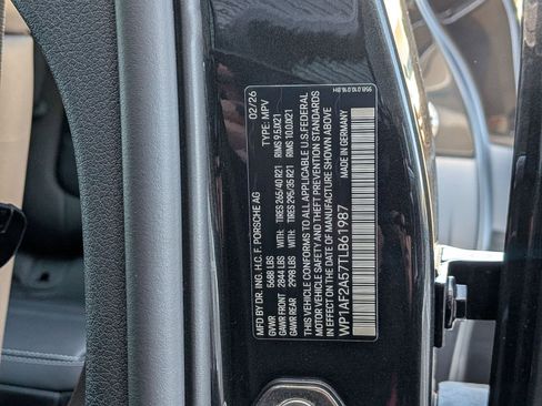 New 2026 Porsche Macan GTS image 30