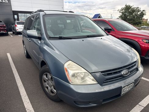 Used 2008 Kia Sedona LX FWD image 8