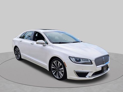 Used 2019 Lincoln MKZ Reserve AWD/4WD image 3