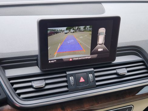 Used 2019 Audi Q5 2.0T Premium image 11