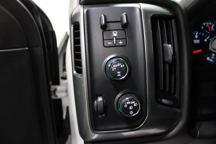 Used 2017 Chevrolet Silverado 1500 LT w/ All Star Edition AWD/4WD image 43