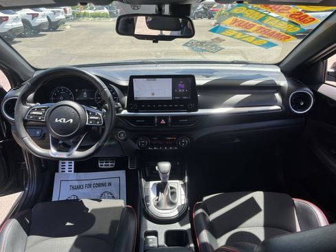 Used 2022 Kia Forte GT w/ GT Technology Package FWD image 19