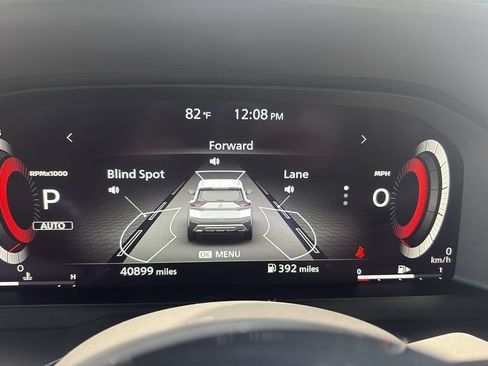 Used 2022 Nissan Rogue Platinum w/ Head-Up Display Package AWD/4WD image 23