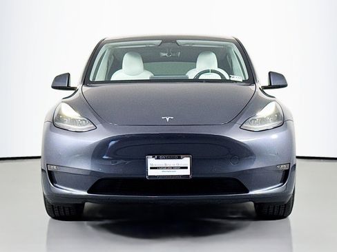 Used 2022 Tesla Model Y Performance AWD/4WD image 2