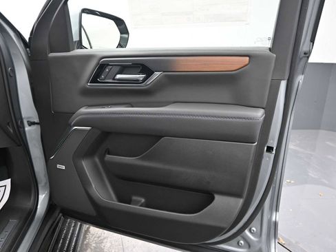 New 2026 GMC Yukon XL Denali w/ Sun & Power Step Package image 20