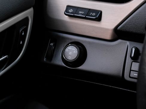 Used 2019 GMC Yukon XL Denali w/ Denali Ultimate Package image 29