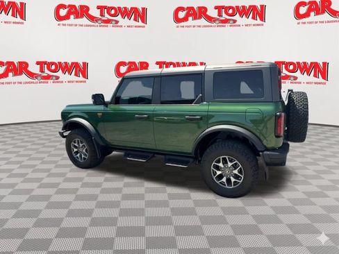 Used 2024 Ford Bronco Badlands AWD/4WD image 6