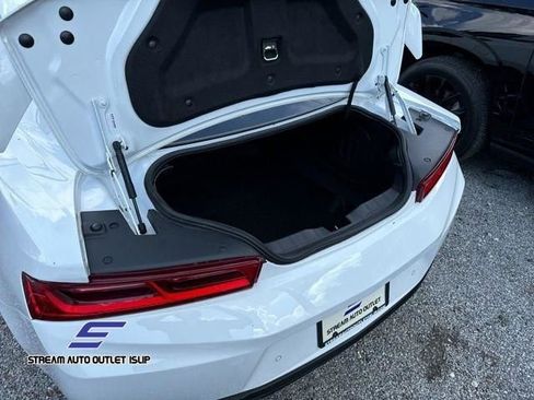 Used 2018 Chevrolet Camaro SS image 26