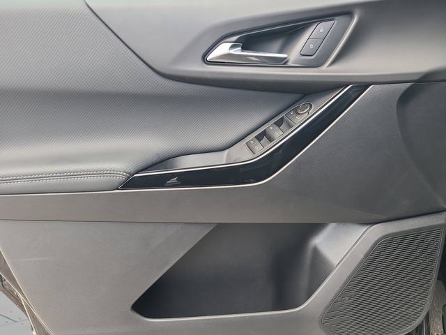 New 2026 Chevrolet Equinox LT w/ Safety and Technology Package FWD image 15