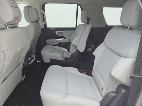New 2027 Ford Expedition Max Platinum w/ Driver's Package RWD image 24