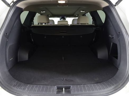 Used 2022 Hyundai Santa Fe Limited FWD image 12