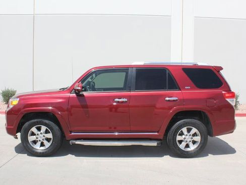Used 2012 Toyota 4Runner SR5 AWD/4WD image 8