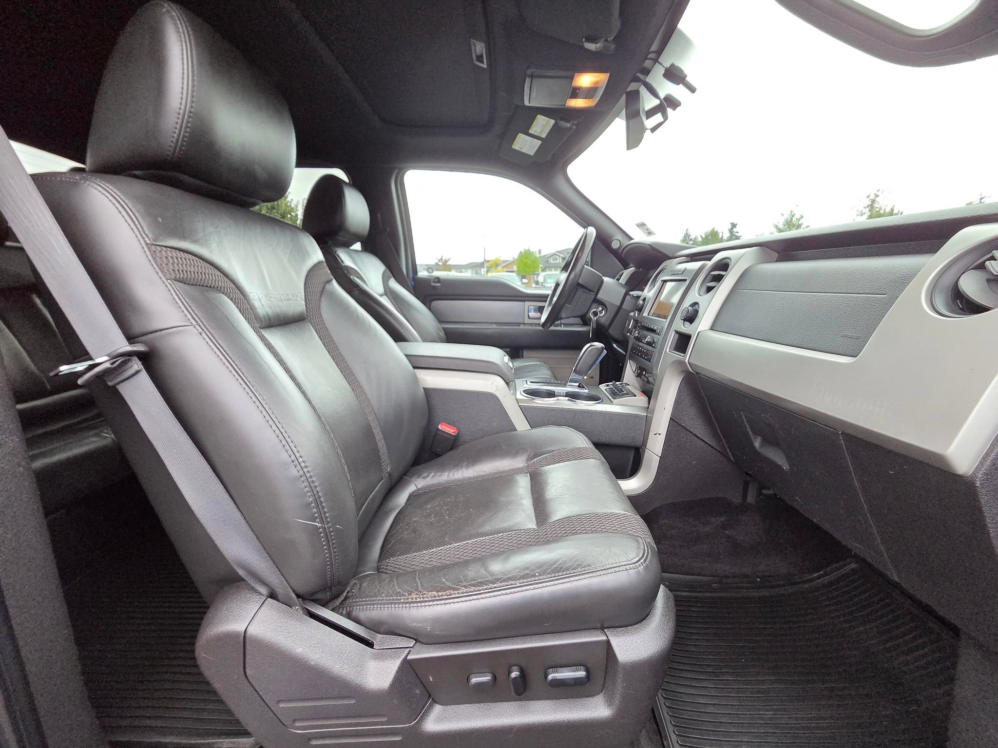Used 2011 Ford F150 Raptor AWD/4WD image 33