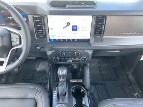 New 2025 Ford Bronco Big Bend w/ Black Diamond Package image 13