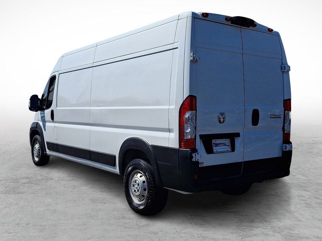 Used 2025 RAM ProMaster 2500 w/ Convenience Group FWD image 3