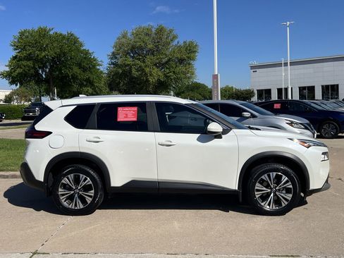 Certified 2023 Nissan Rogue SV w/ SV Premium B Package image 3