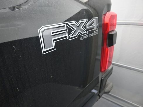 New 2025 Ford F350 Lariat w/ Lariat Ultimate Package image 23