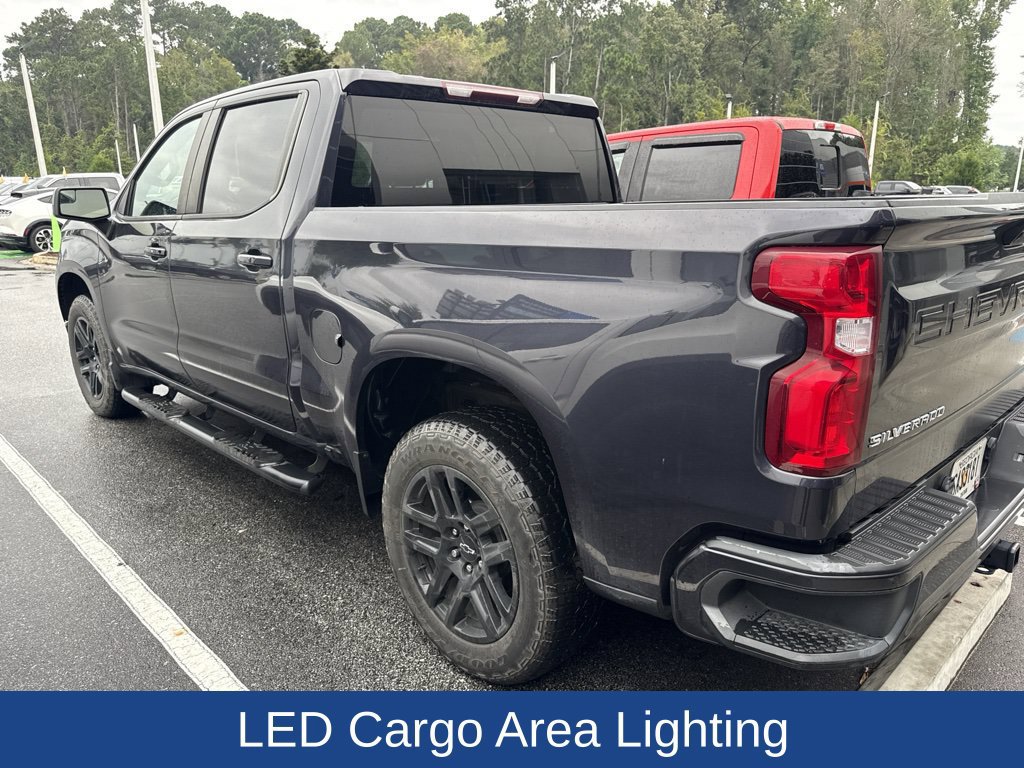 Used 2022 Chevrolet Silverado 1500 RST w/ Z71 Off-Road Package AWD/4WD image 4