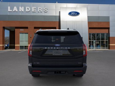New 2025 Ford Expedition Max Active image 5