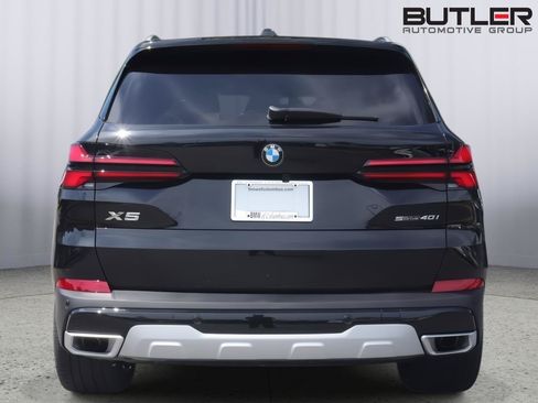 New 2026 BMW X5 sDrive40i w/ Climate Comfort Package RWD image 5