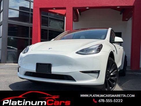 Used 2023 Tesla Model Y Long Range AWD/4WD image 1
